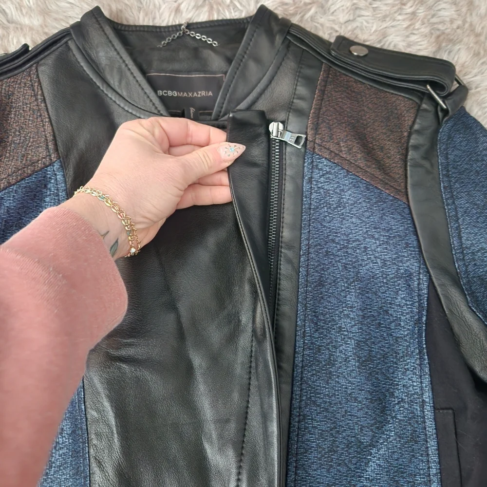 BCBGMaxAzria Lamb Leather Ross‎ Moto Jacket Black & Blue Women's Size Small